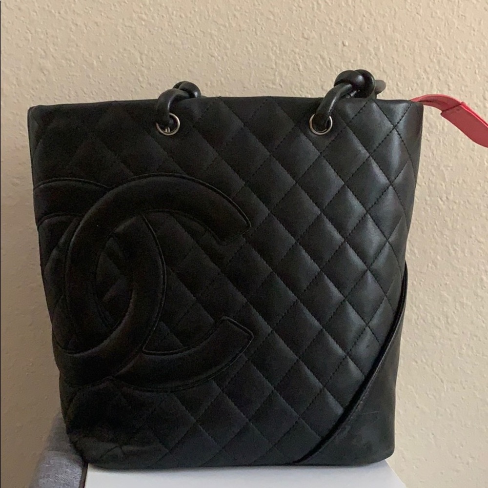 CHANEL Calfskin Quilted Medium Calvin Tote